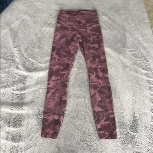 Lululemon align pink camo 25”